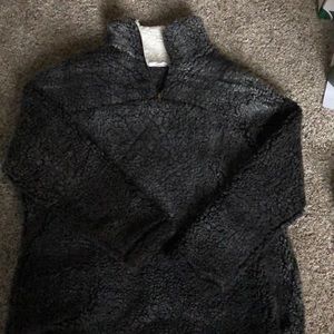 Black/grey sherpa